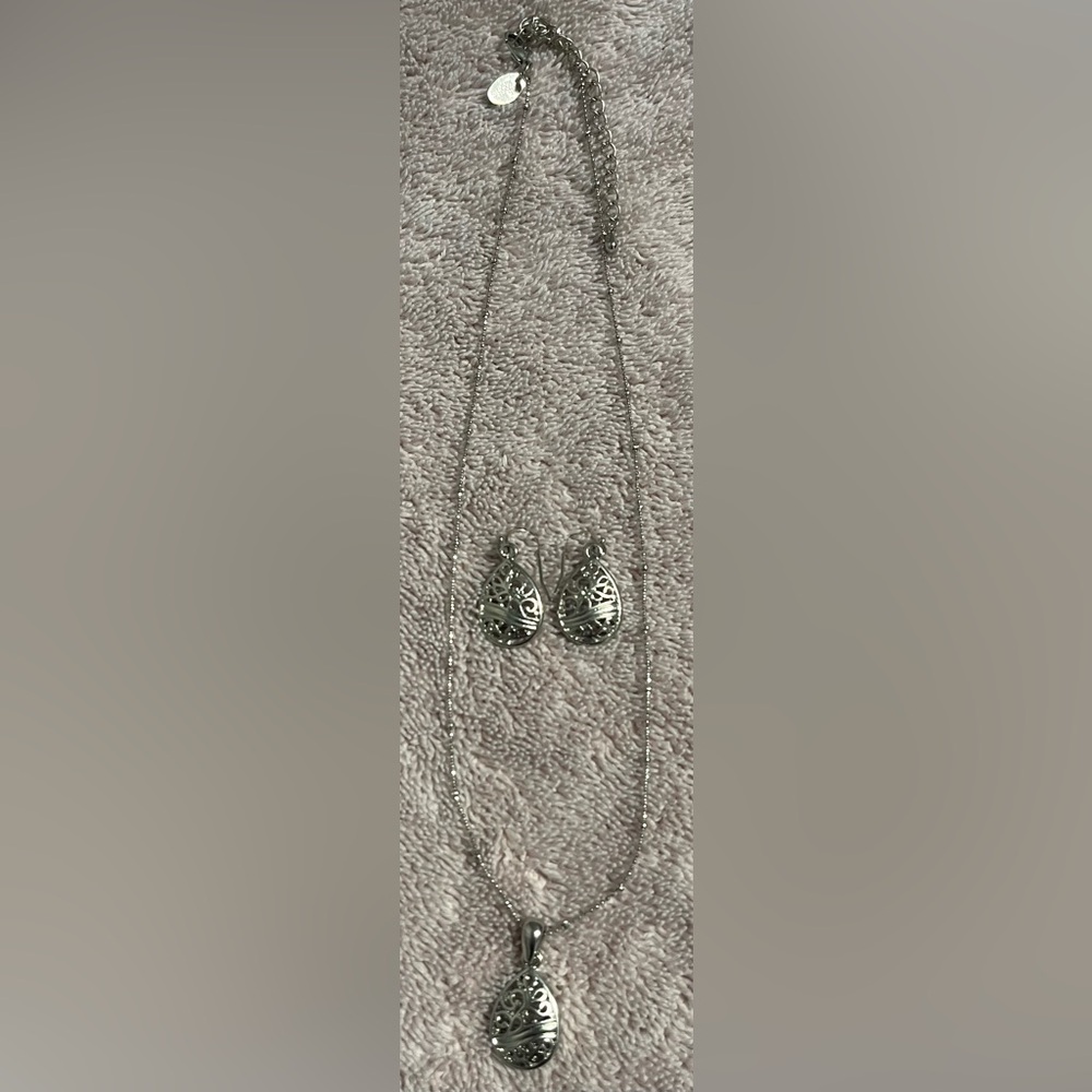 Lia Sophia, Aristo Necklace and Earrings, Retired, NWOT